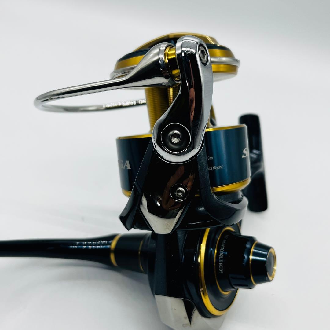 美品　20ソルティガ8000H ダイワ