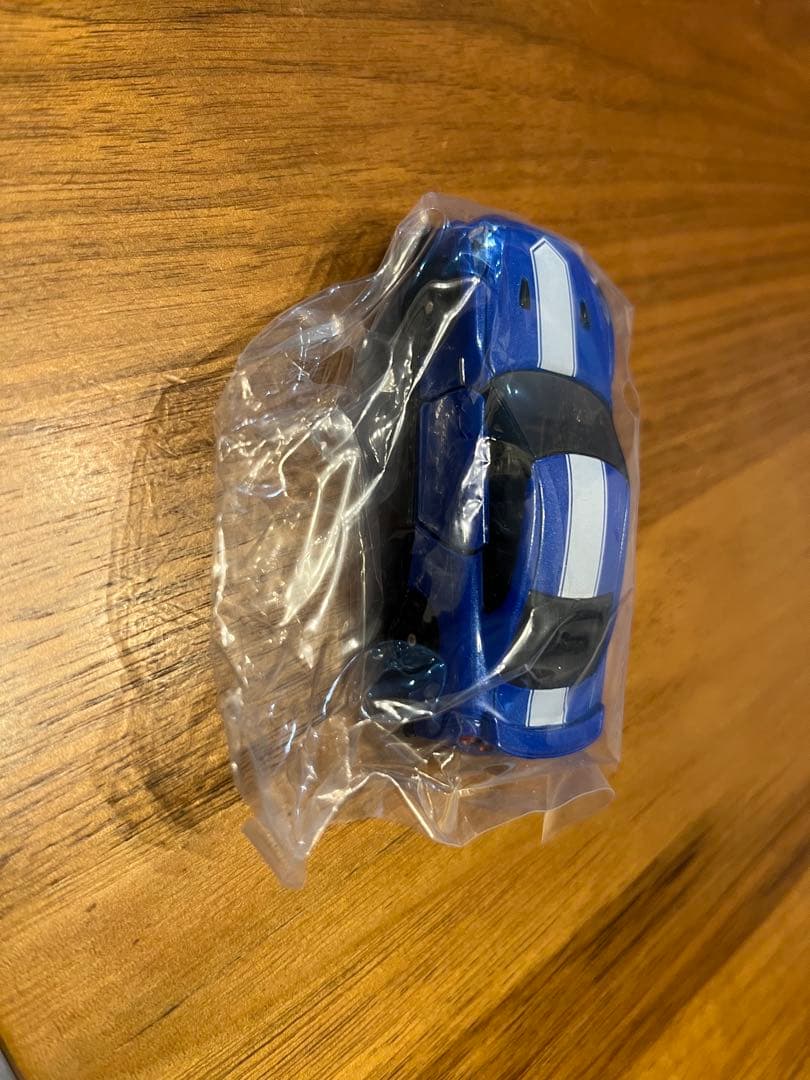 GT-R 50周年記念モデルのトミカ