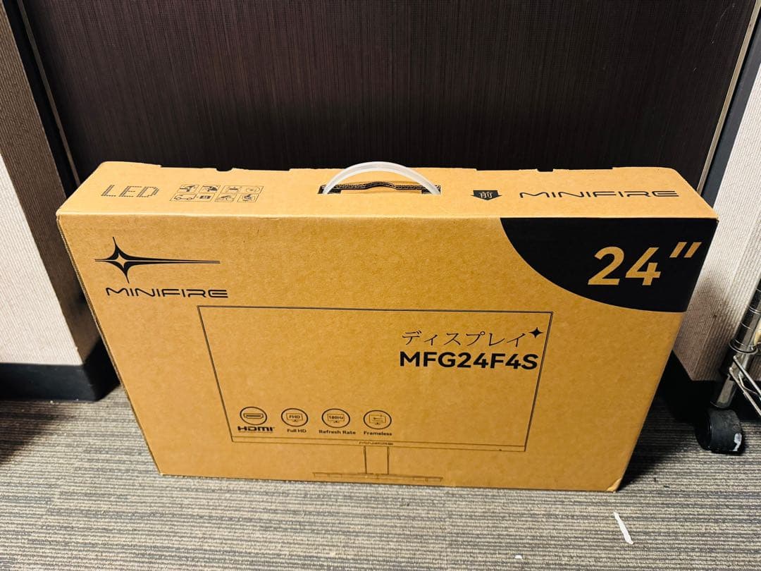 MINIFIRE 24インチ ディスプレイ (rockey さん)