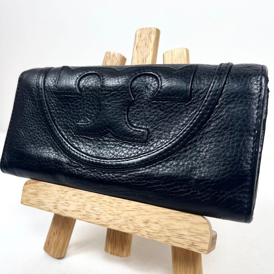 トリーバーチ　長財布　デカロゴ！　二つ折りウォレット　本革　極美品　ブラック