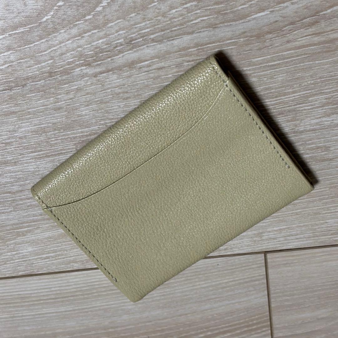 名刺入れ 土屋鞄 カードケース　本革　アイボリー