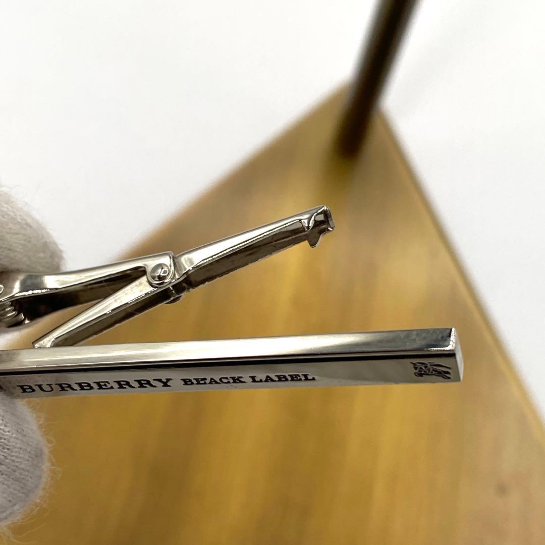 極美品　BURBERRY BLACK LABEL ネクタイピン　シルバー　箱付き