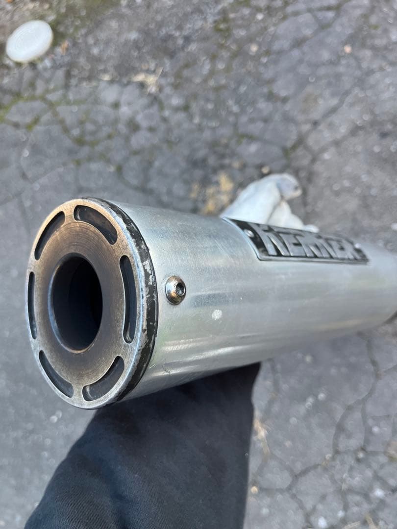 ゼファー1100 マフラー　フルエキ　KERKER？当時物？廃盤？　送料込