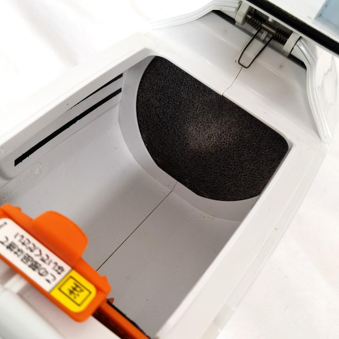 マキタ ｍakita コードレス 掃除機 CL107FD 充電式クリーナー 白