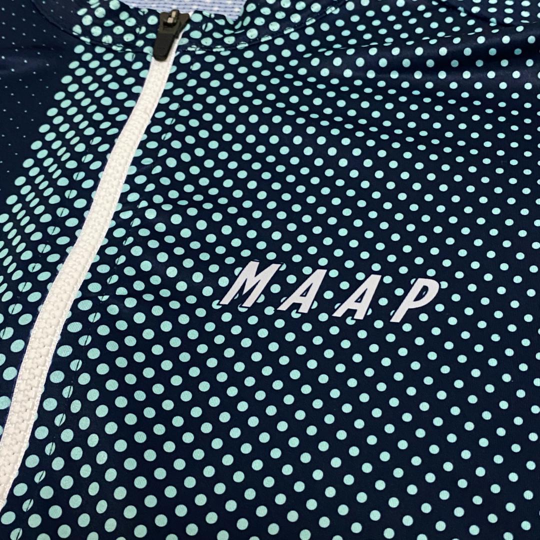 【美品】 Pro Fit XS 白系ドット柄ジャージ