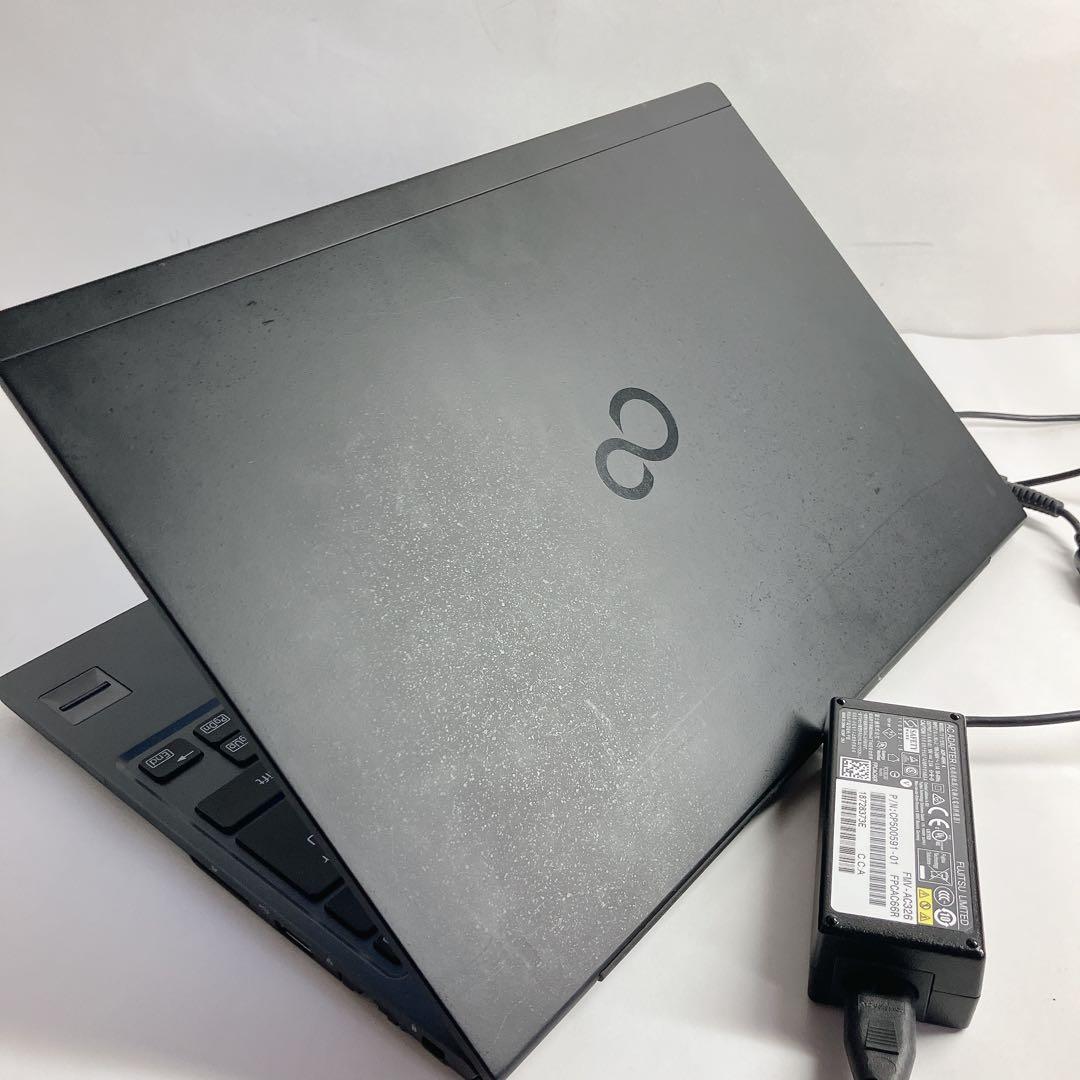 富士通 U938 コア５ Win11　軽量 SSD256GB 13.3インチ