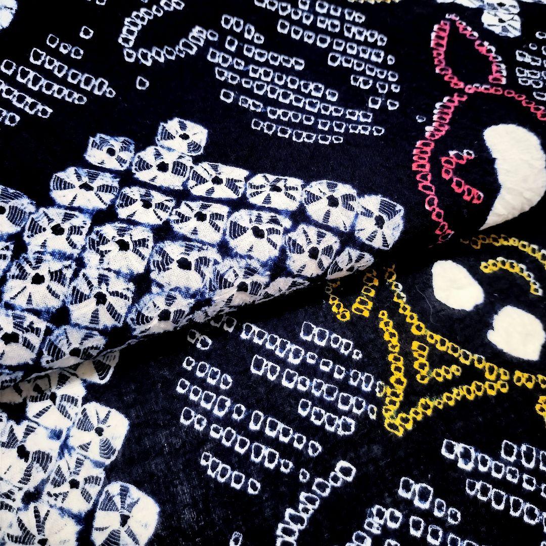 【有松鳴海絞り】浴衣　草花模様　手蜘蛛絞り　藍染　紺 高級　美品 花縞