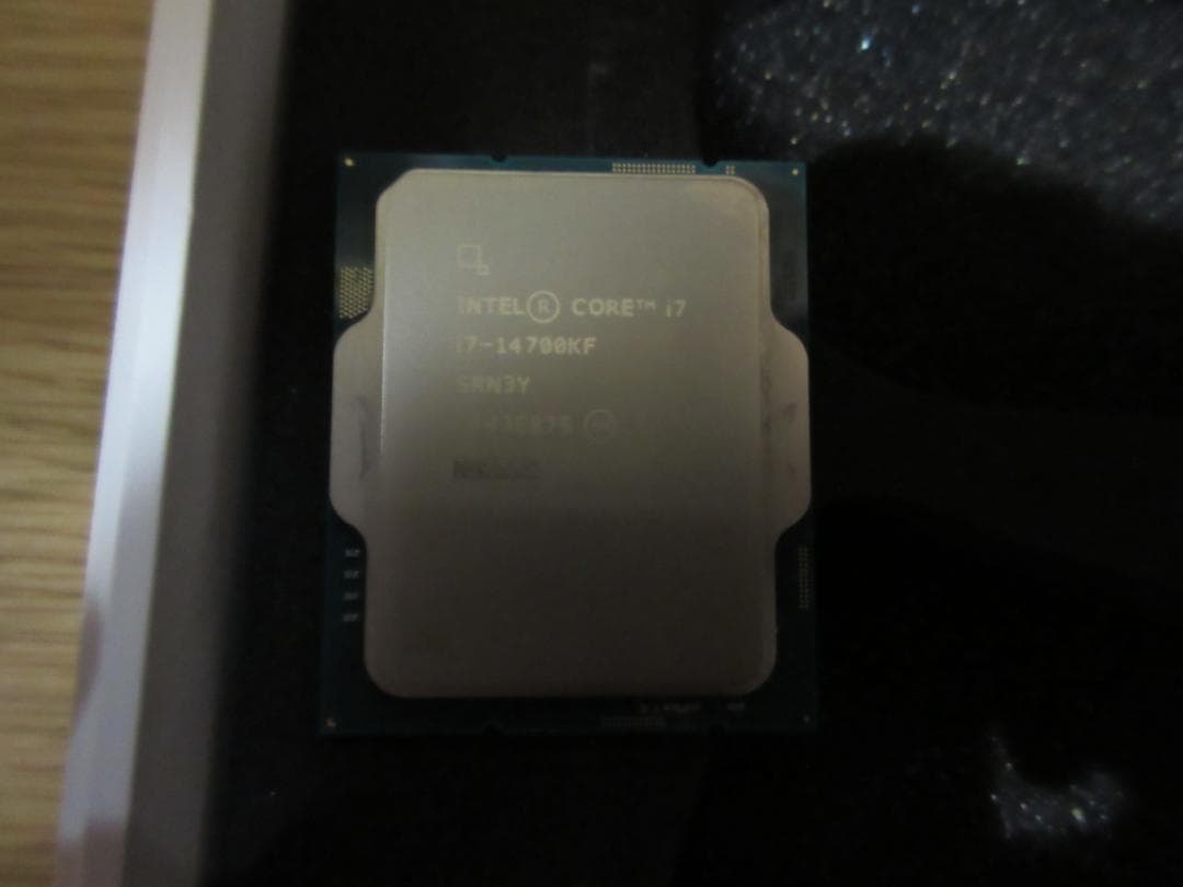 intel corei7-14700KF　ジャンク