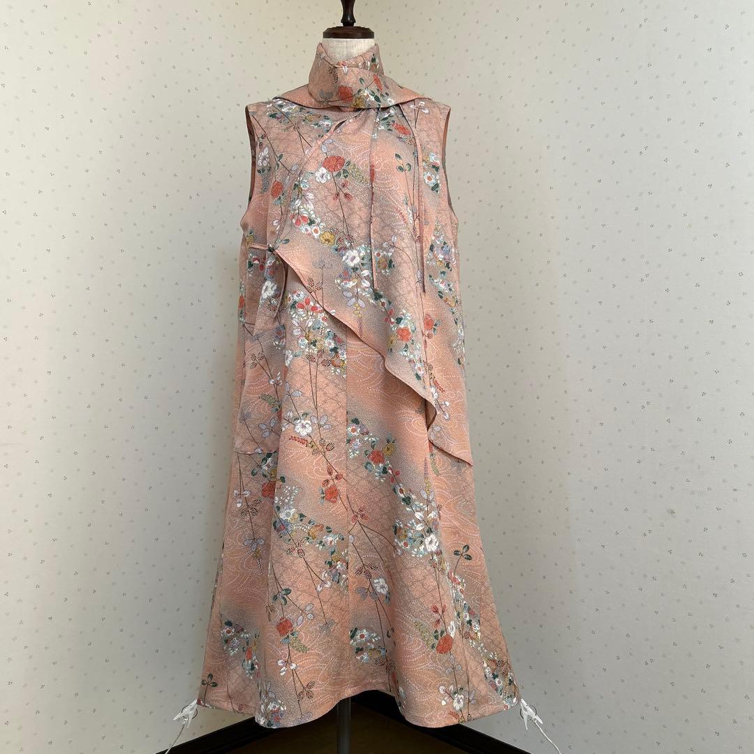 着物リメイク　正絹　手描き辻ヶ花縮緬フラップ付きロングワンピース＊スヌード