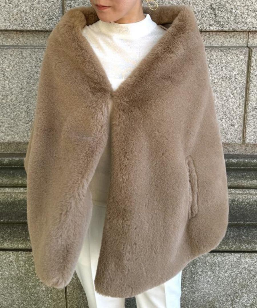 【値下げしました！】JENNE ファーケープ