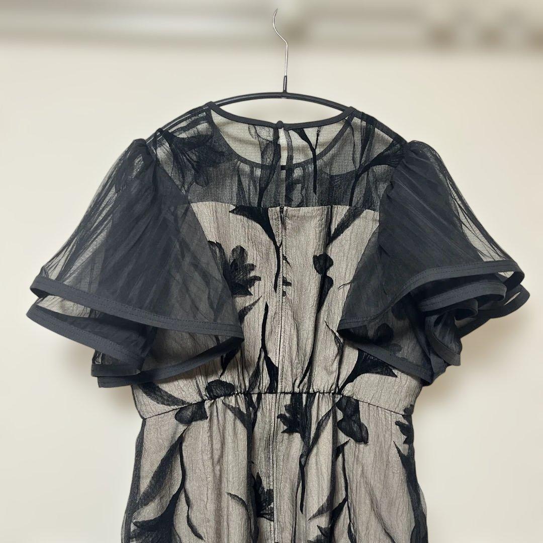 Circurar sleeve flower dress LE’RUREリルアー