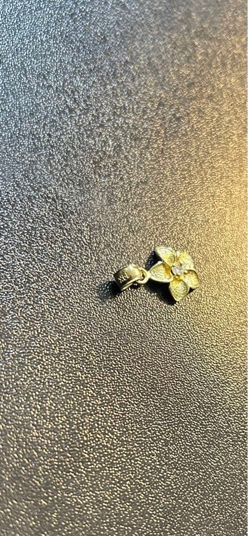 14k トップ　チャーム　1.2g