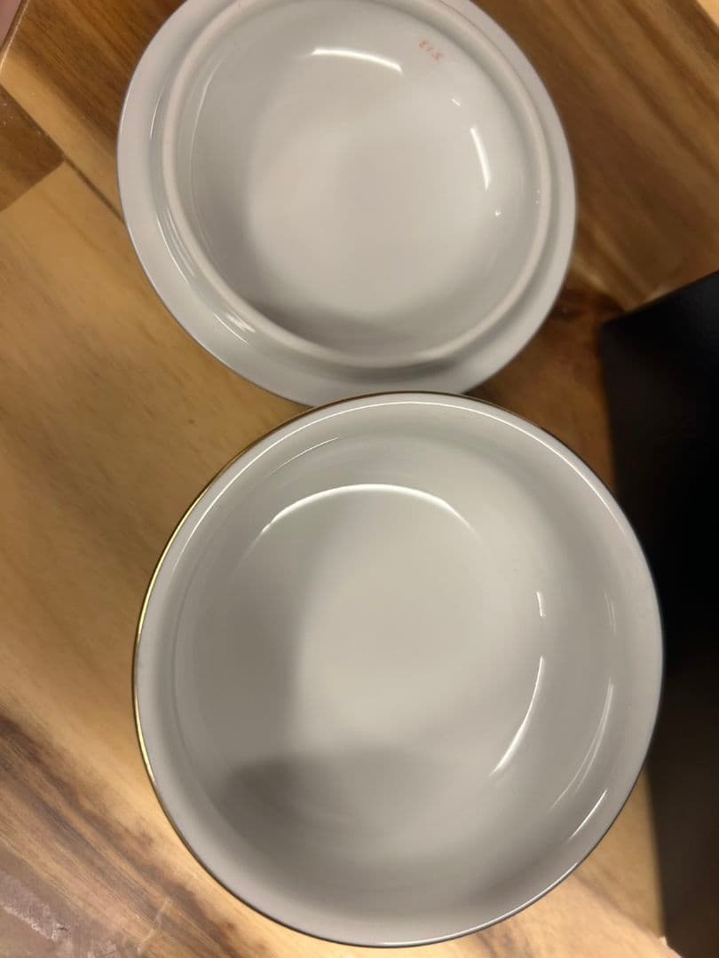 未使用　Meissen 花柄 磁器ボックス　５１３