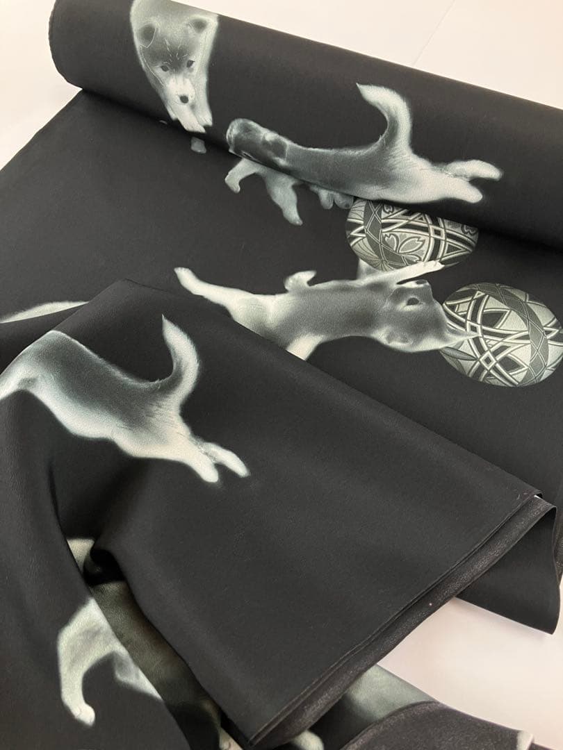 専用です　長襦袢生地　絹100% 子犬柄　13.5メートル