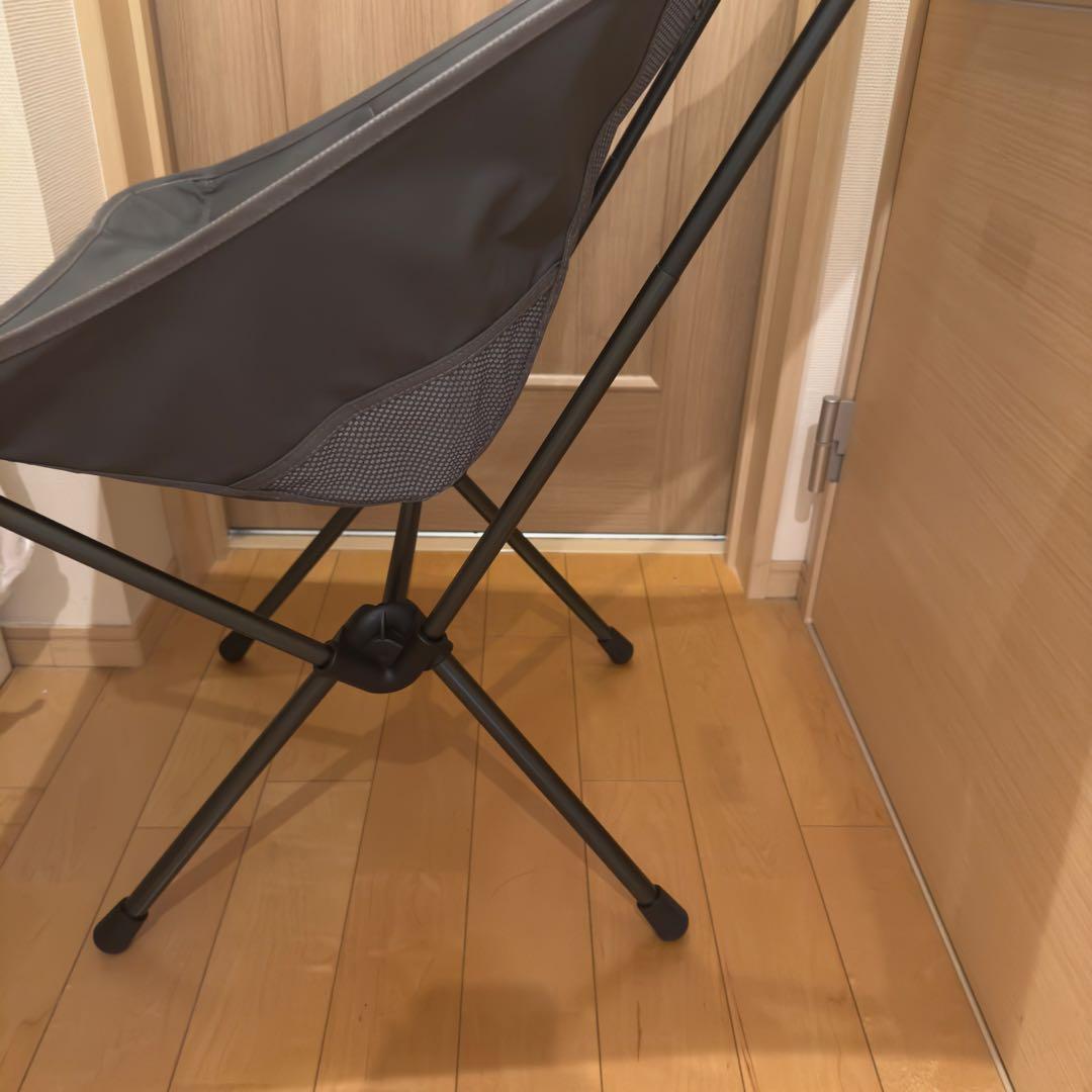 人気Helinox サンセットチェア　チャコール