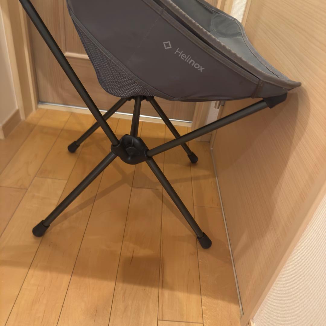 人気Helinox サンセットチェア　チャコール