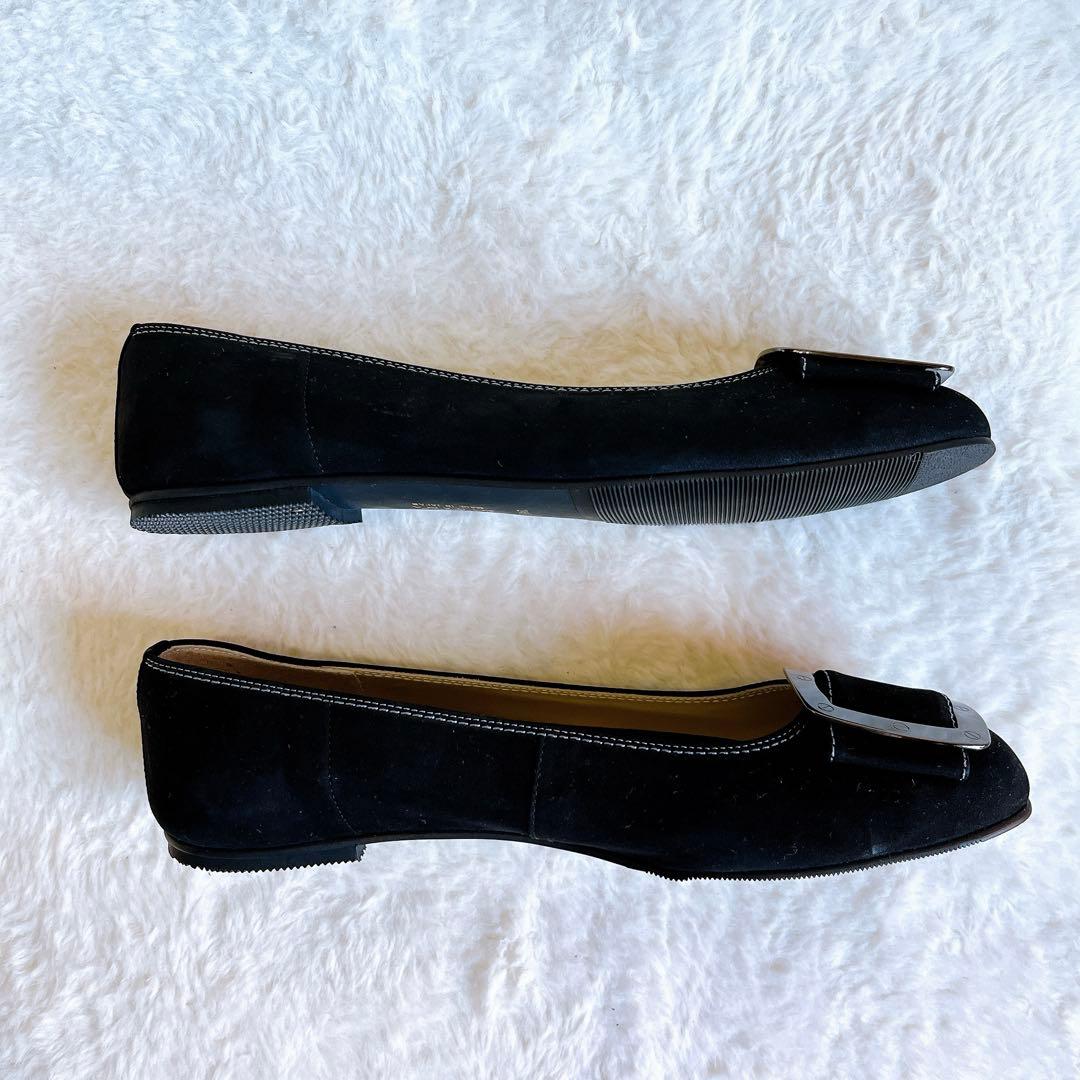 【美品】ミハマMIHAMA スエードブラック フラットシューズ　バックル