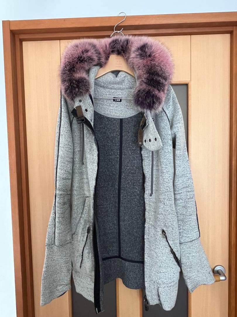 L.G.B ルグランブルーラクーンファー ロングスリーブパーカー　美品✨サイズ1