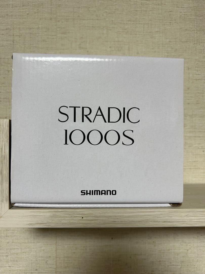 シマノ ストラディック C1000シルバー/レッド