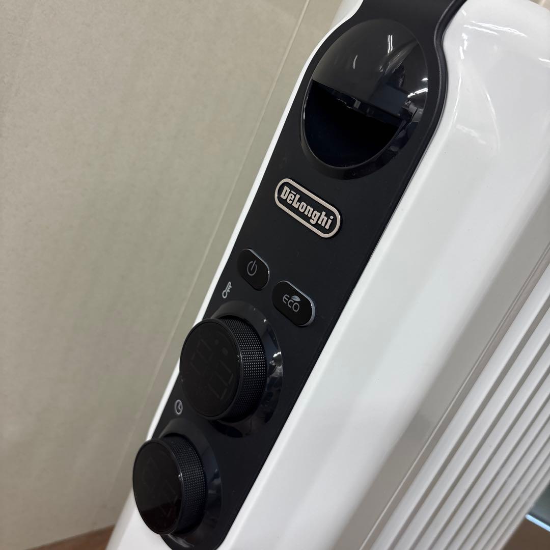 デロンギ　オイルヒーター　RHJ35M1015-BK