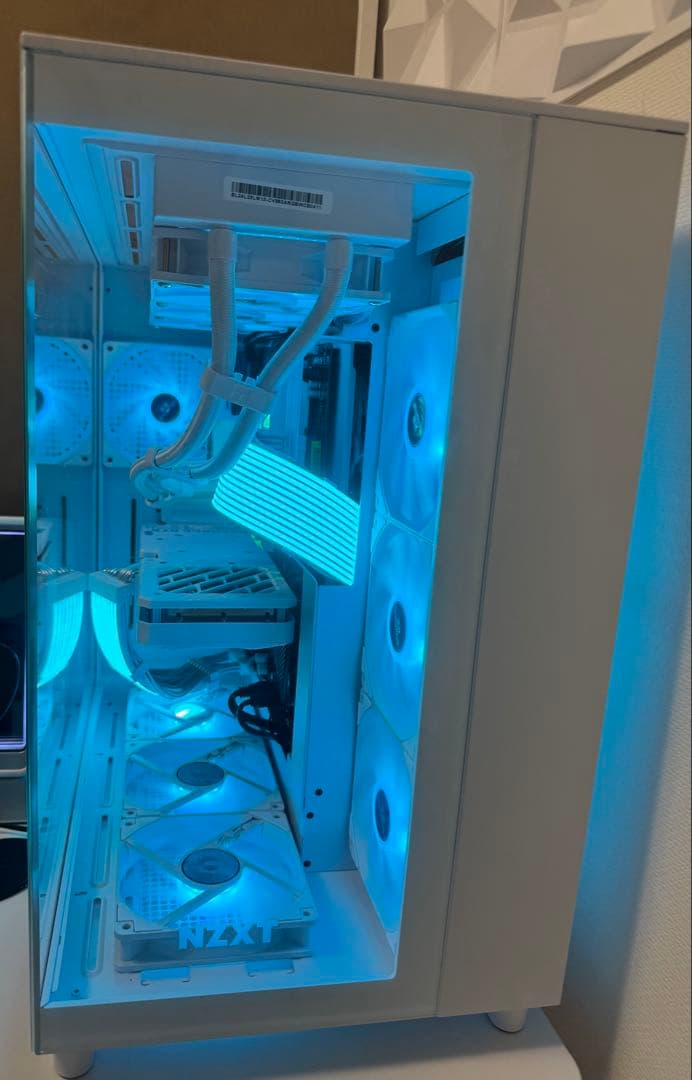 ゲーミングPC Ryzen 7 5700X/4060ti/32GB/1TB