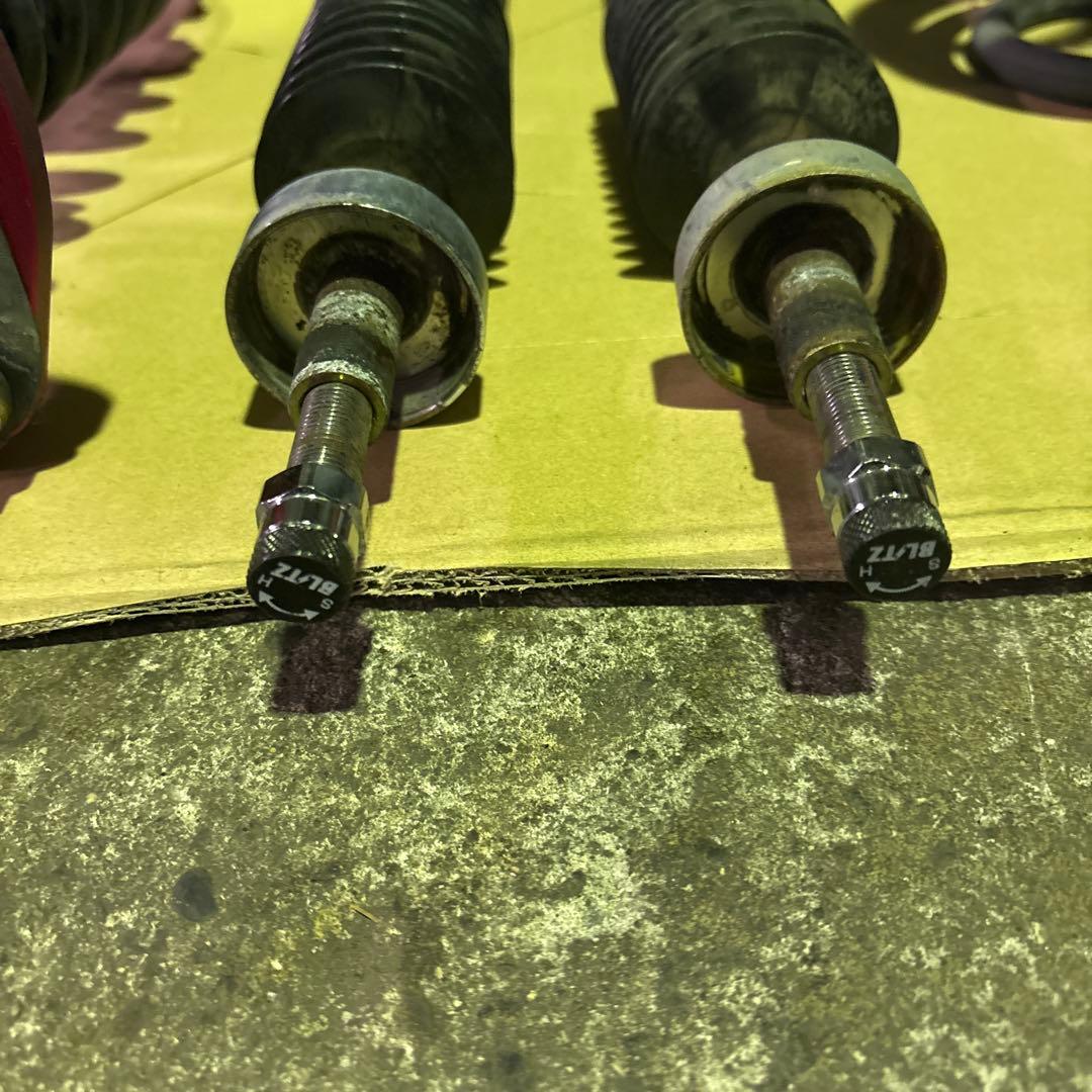 encode42　BLITZ ZZ-R 車高調　ZRR80 ヴォクシー