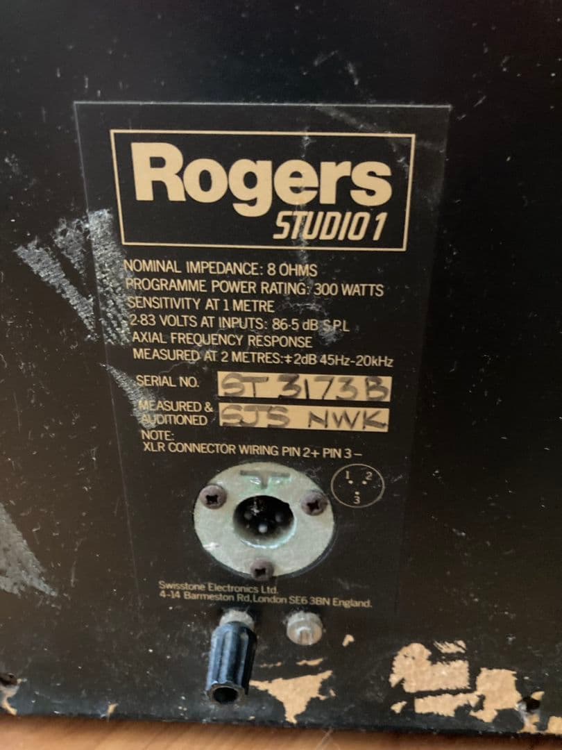 Rogers Studio スピーカー