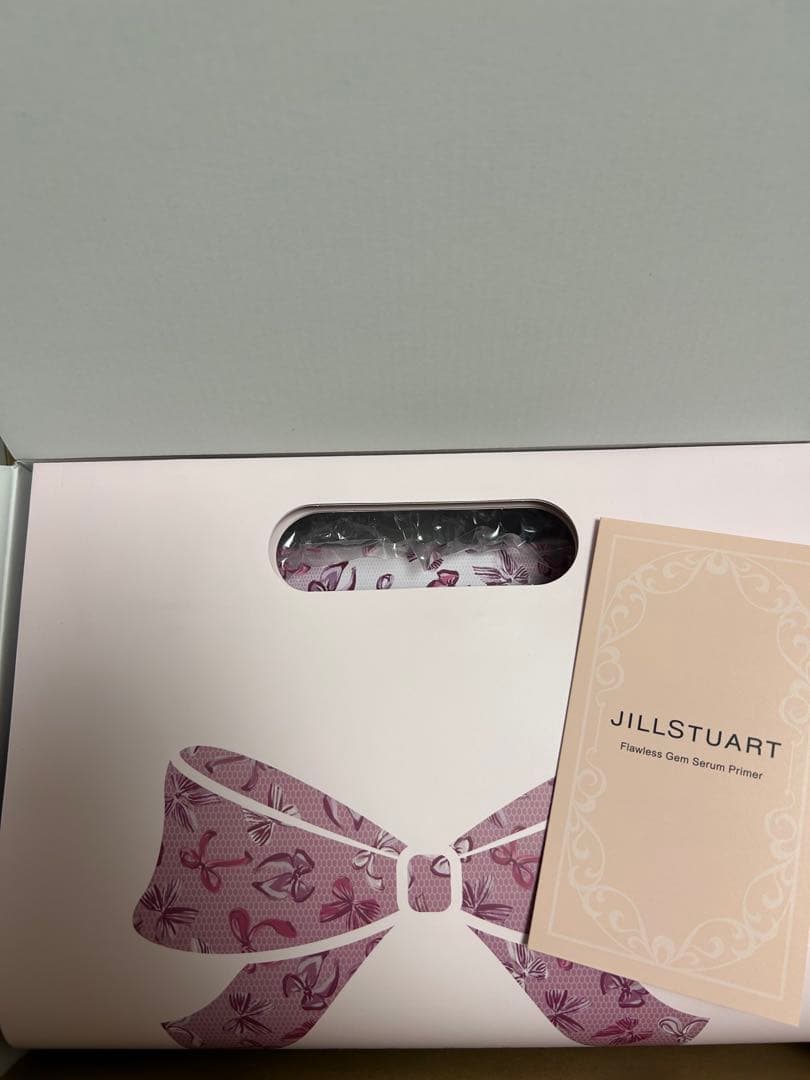 ジルスチュアート　クリスマスコフレ 2025 サンプル付