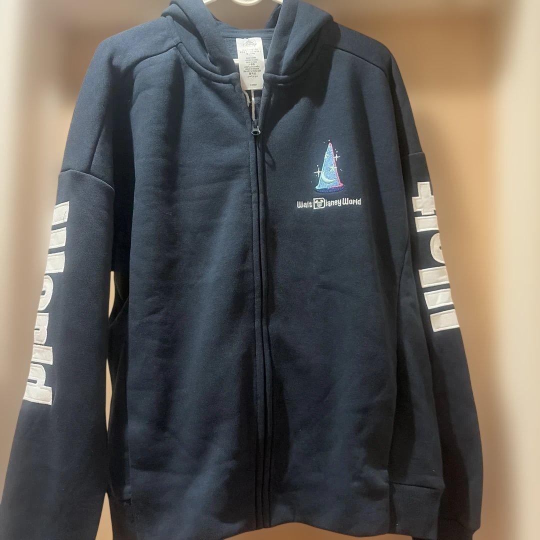 SALE ファンタジア ソーサラー ミッキーパーカー 魔法使いの弟子　一枚のみ