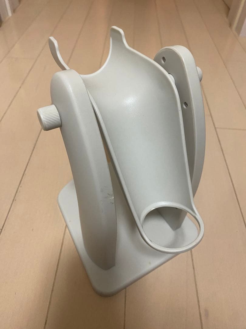 【お値下げ中‼︎】BIOPTRON YOUTHRON 美顔器(スタンド付き)