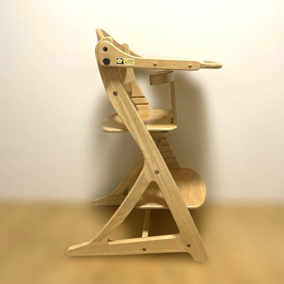 大和屋すくすくチェアスリムプラス　テーブル、ガード付き