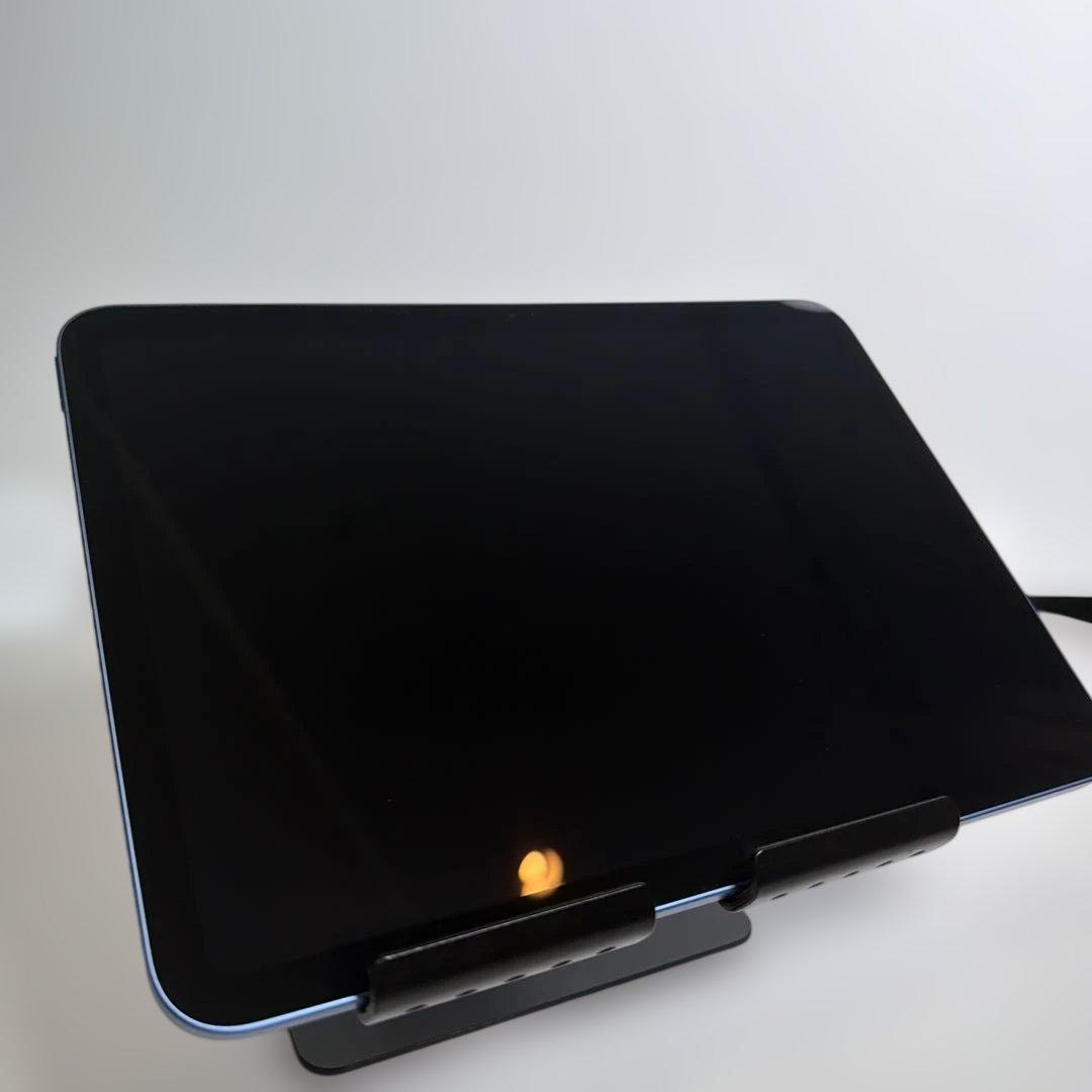 【美品】iPad 第10世代 64GB ブルー WiFiモデル