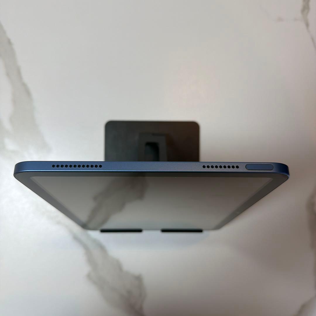 【美品】iPad 第10世代 64GB ブルー WiFiモデル