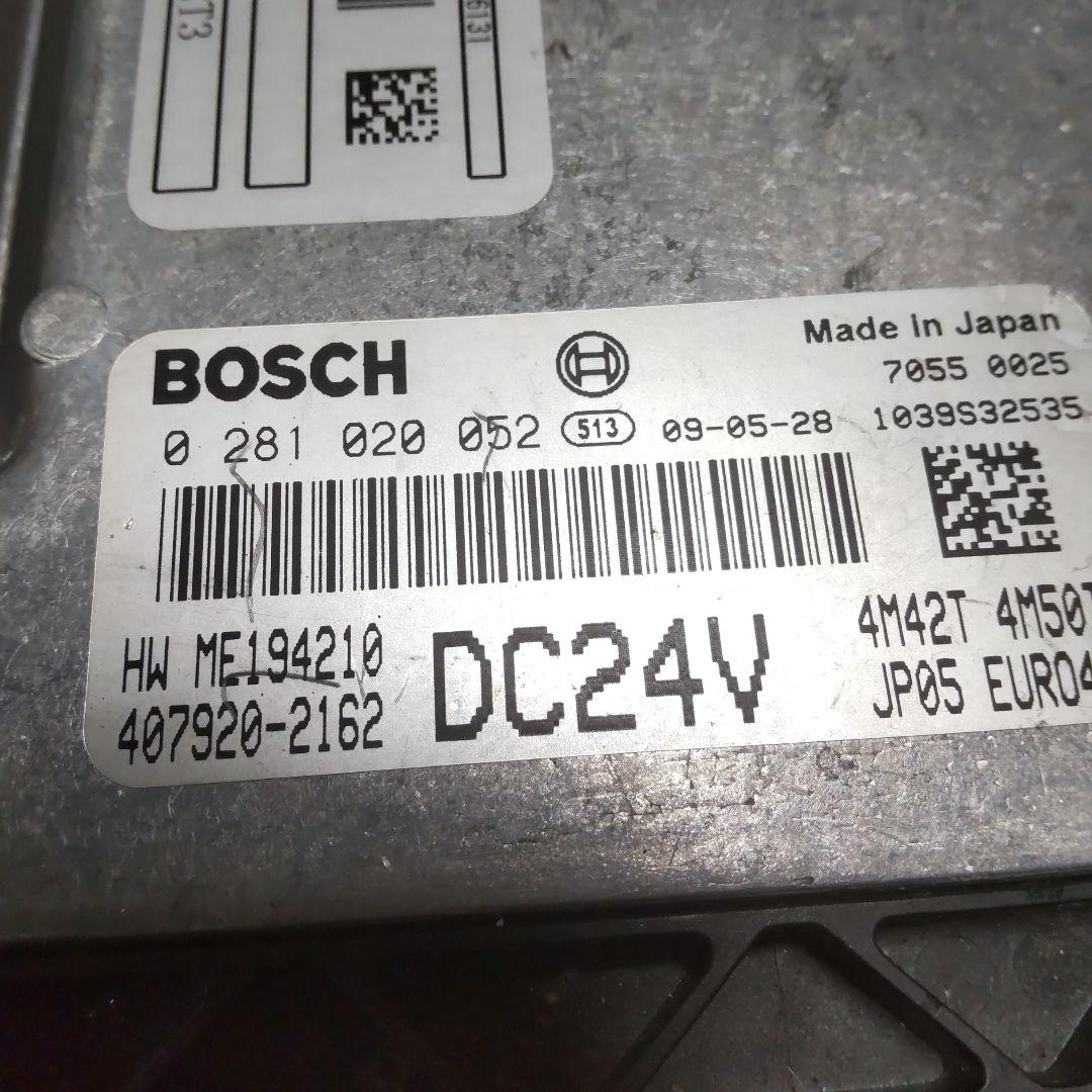 キャンター4M系のエンジンコンピューターME195204です