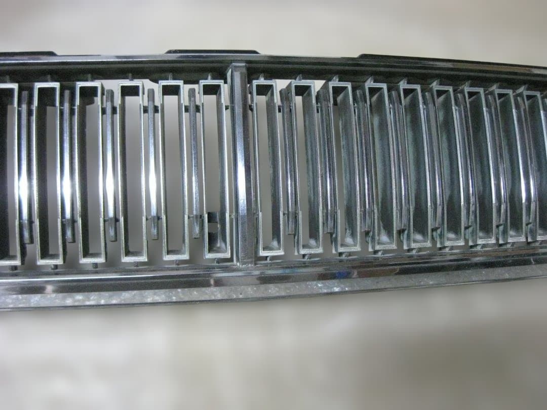 Y30　セドリック　後期？？　純正　メッキ　グリル