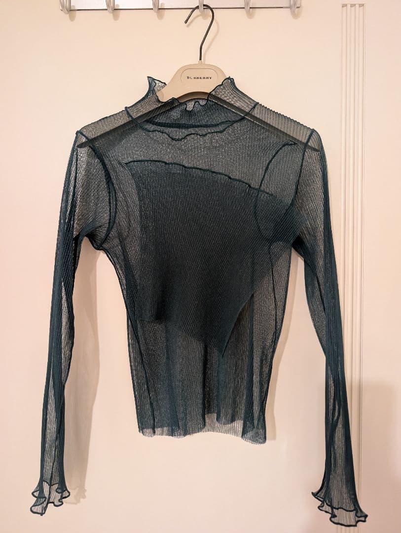 todo kotohayokozawa メッシュリブ長袖クロップドトップス