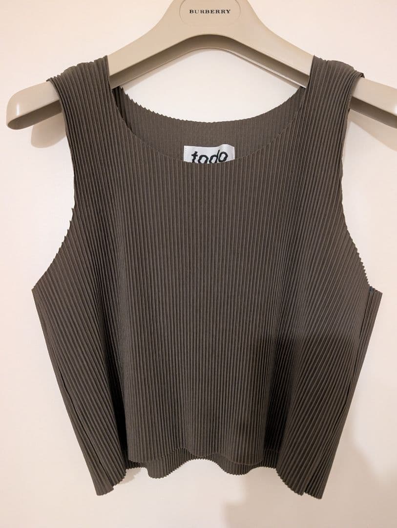 todo kotohayokozawa メッシュリブ長袖クロップドトップス