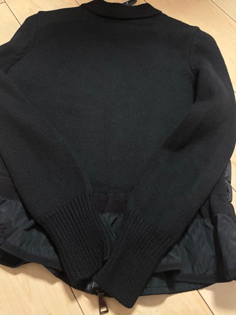 モンクレール ブラック ダウンニットカーディガン