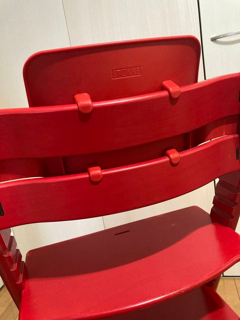 ストッケSTOKKEトリップトラップ　赤　ベビーガードつき