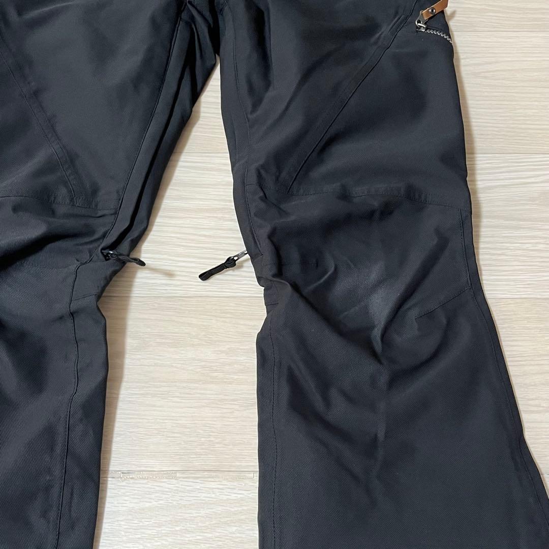 ROXY ロキシー スノーボードウェア スキーウェア 上下セット 花柄 黒 M