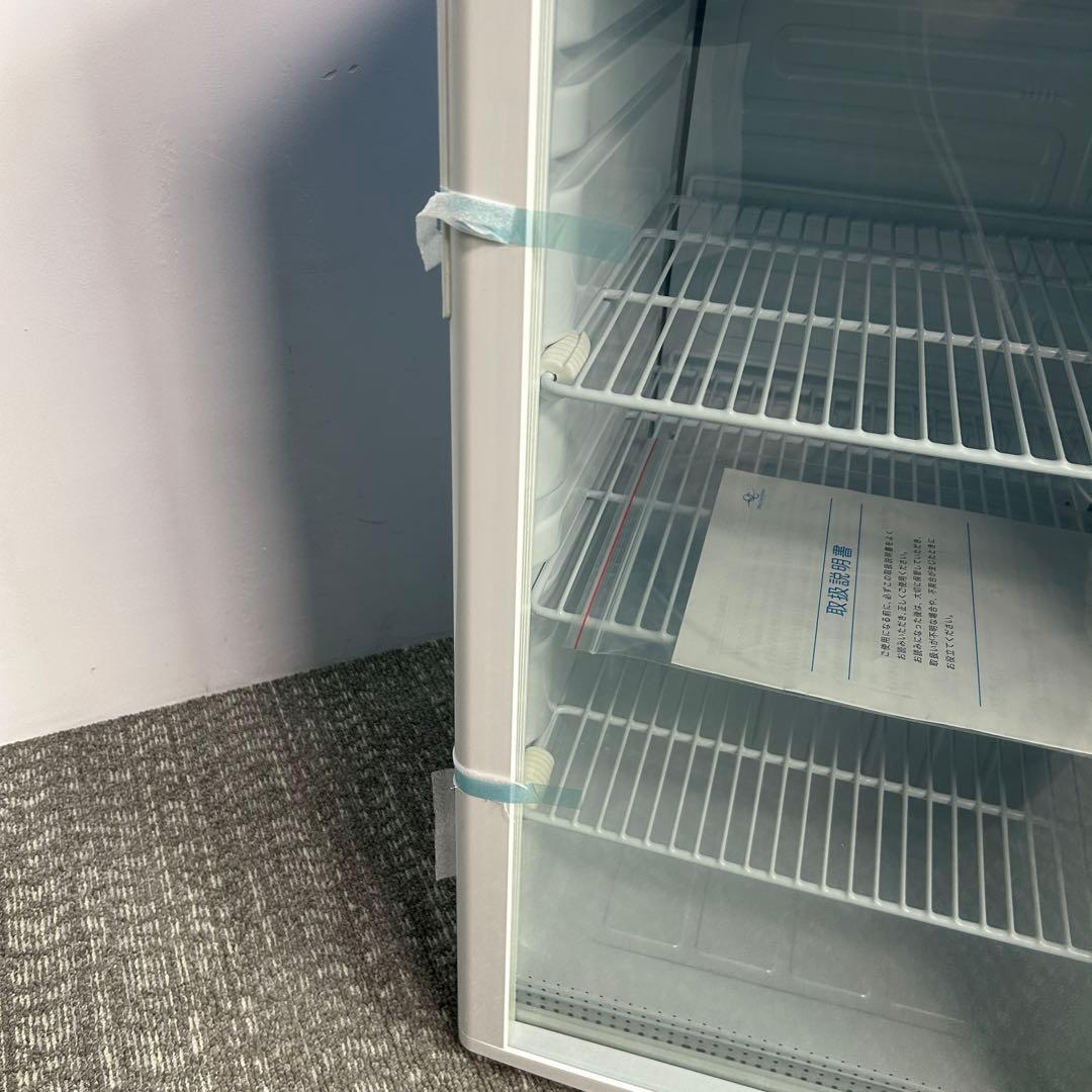 3. 【新品未使用】傷あり　業務用 冷蔵ショーケース XW-105