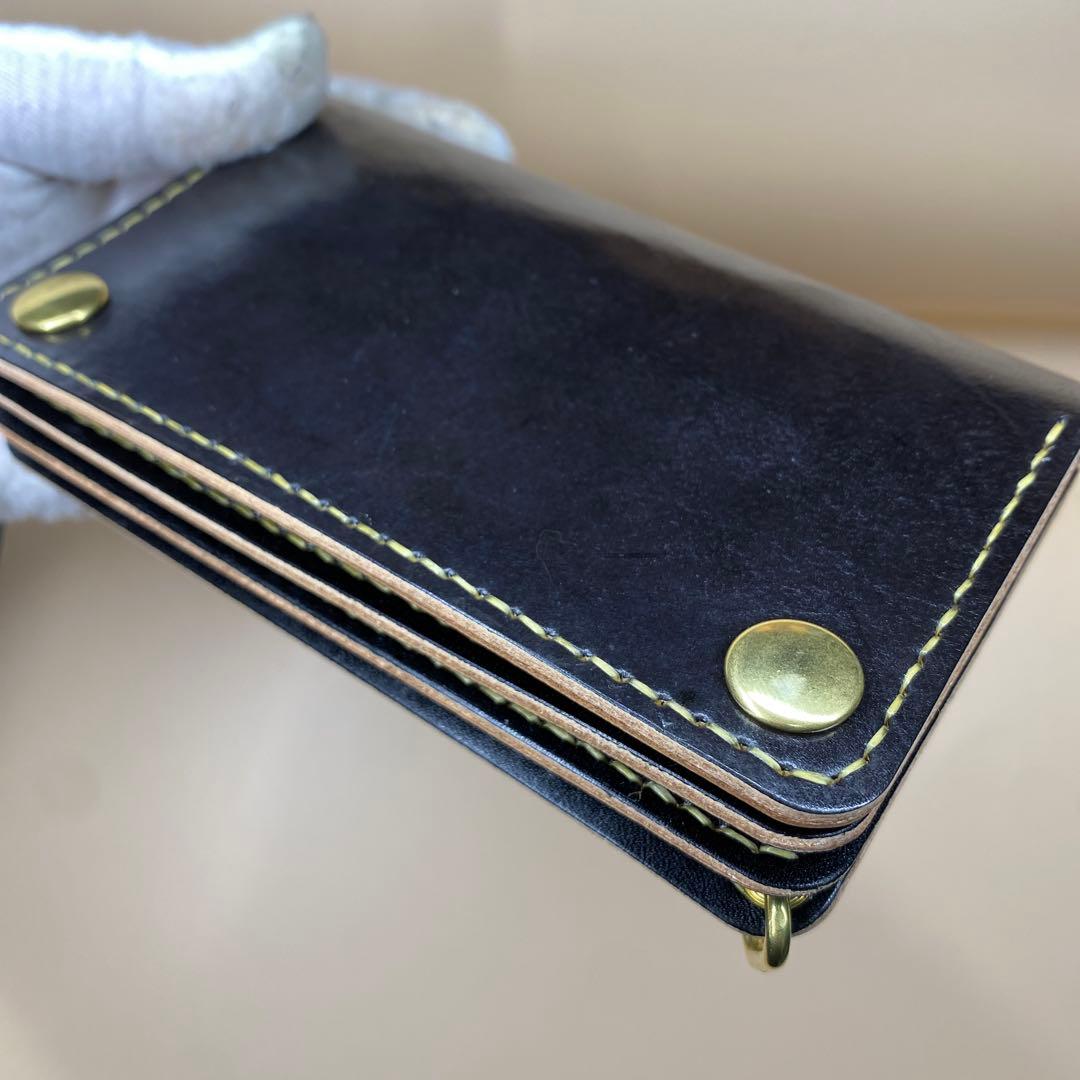 【値下】【無骨×上質】3層 丘染めブラック／ミドルトラッカーウォレットMTW