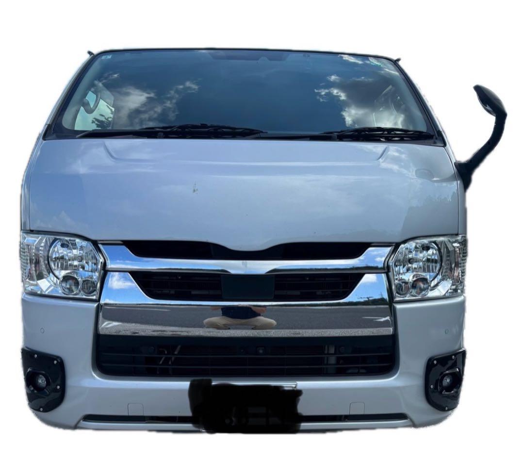 トヨタ ハイエース 7型　フォグカバー