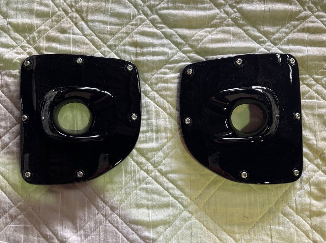 トヨタ ハイエース 7型　フォグカバー