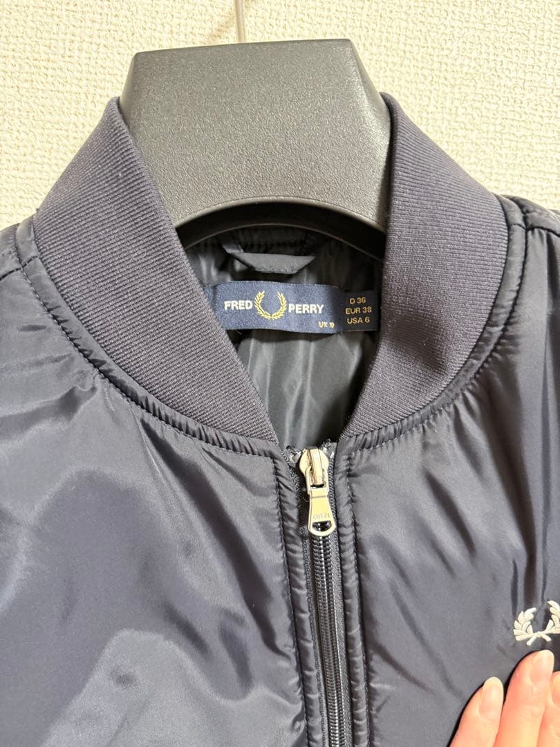 FRED PERRY フレッドペリー ブルゾン M ネイビー