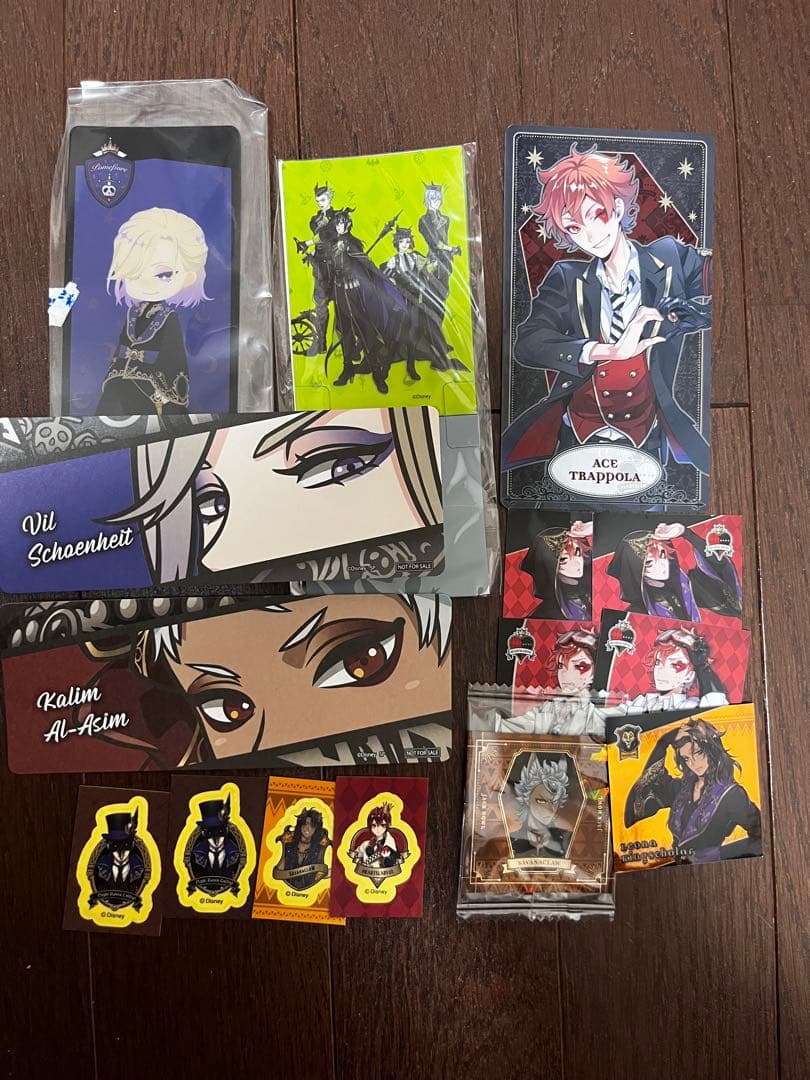 ツイステッドワンダーランド ぬいぐるみ・カード・タオルセット