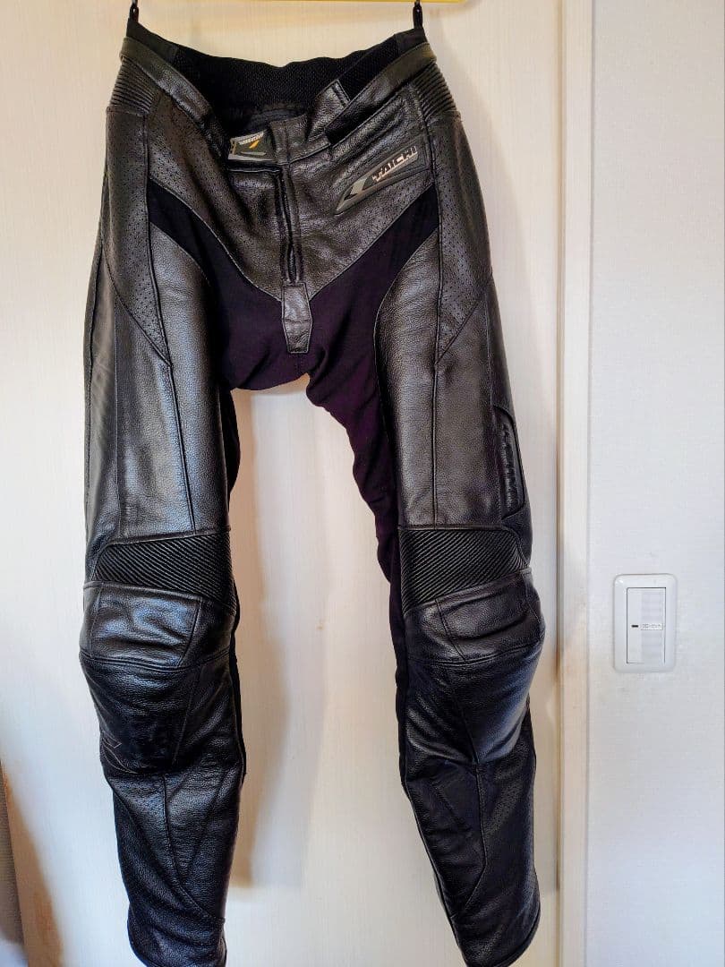 RS TAICHI ブラックレザーパンツ