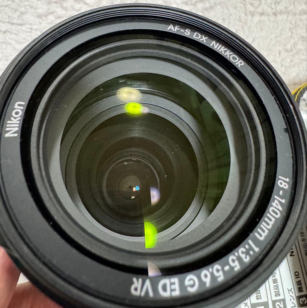 Nikon D7500 VR Kit 18-140mmレンズ付き