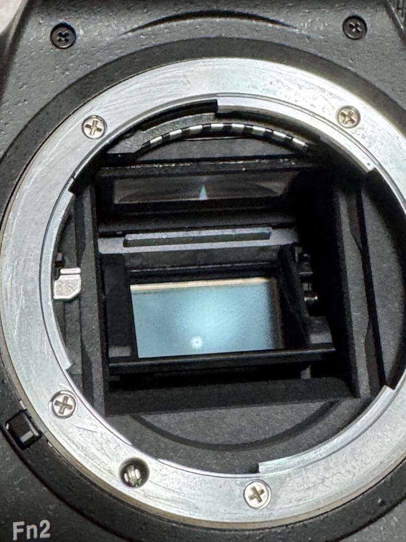 Nikon D7500 VR Kit 18-140mmレンズ付き