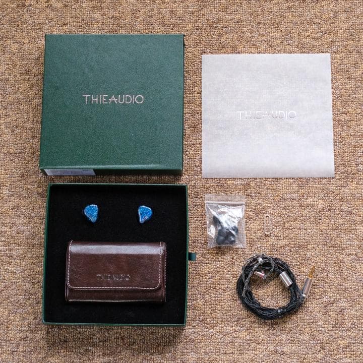 THIEAUDIO Legacy 3 イヤホン【付属品完備】